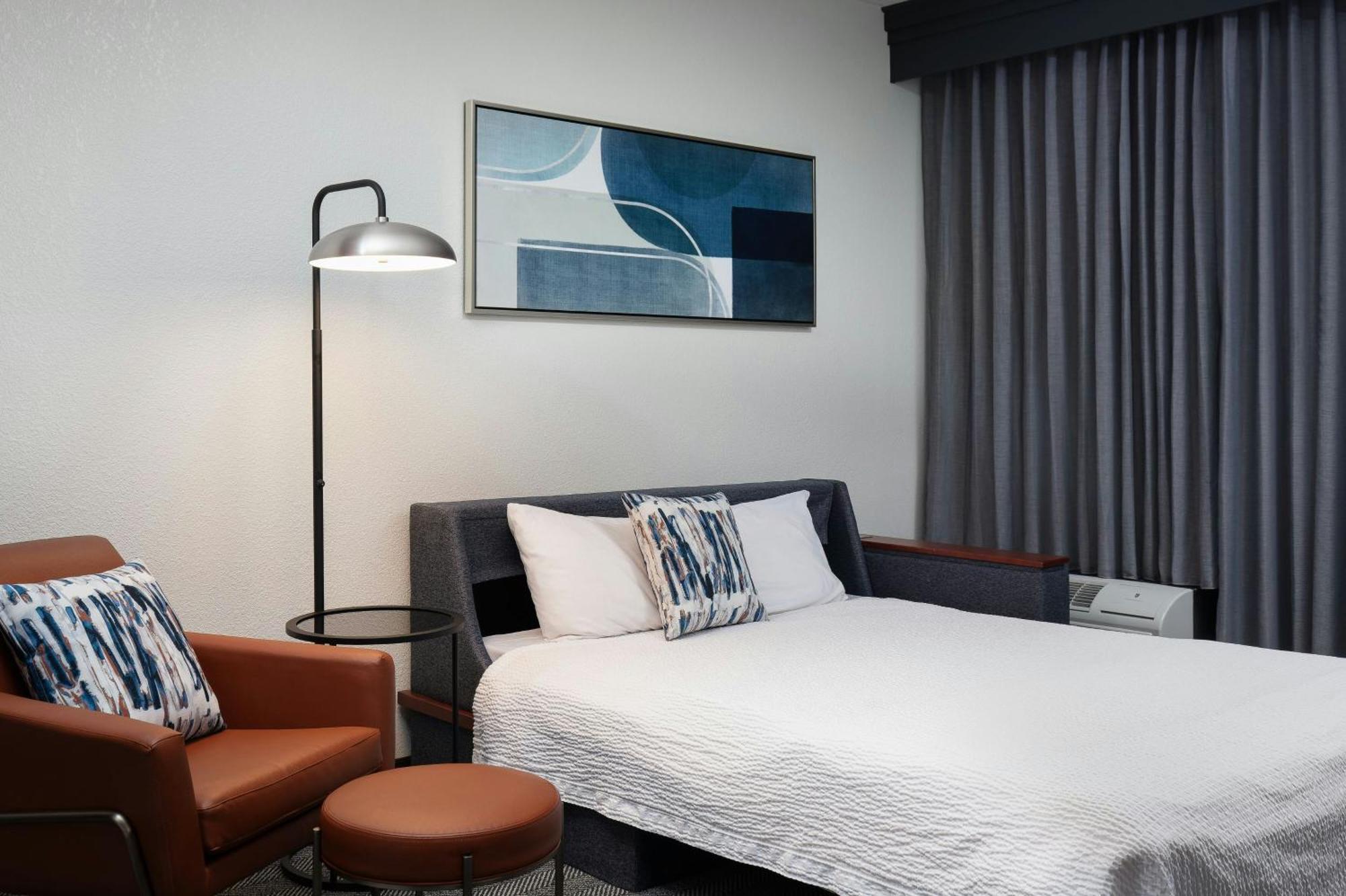 Courtyard By Marriott Denver Central Park Exteriör bild