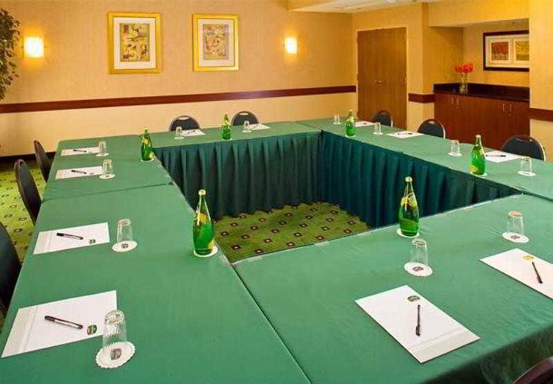 Courtyard By Marriott Denver Central Park Exteriör bild